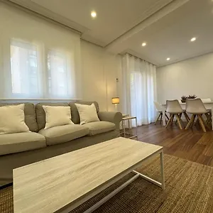 Apto Reformado A 20 Mins De La Playa Apartamento